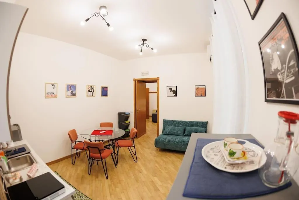 Dante 2 Rooms Apartment Super Centrale Naples