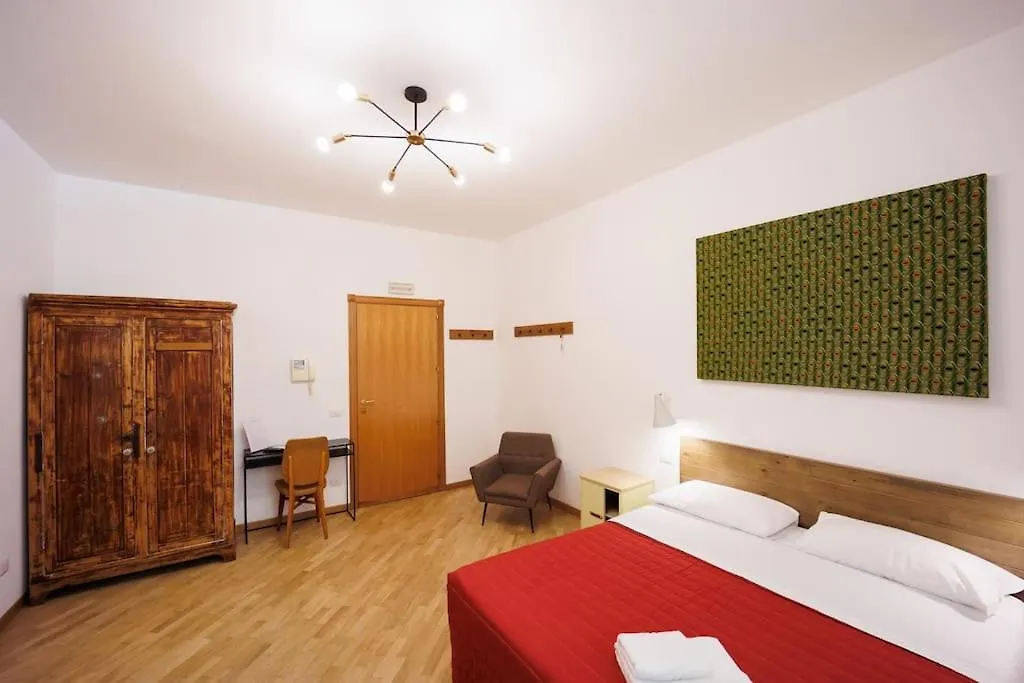 Dante 2 Rooms Apartment Super Centrale Naples Italy