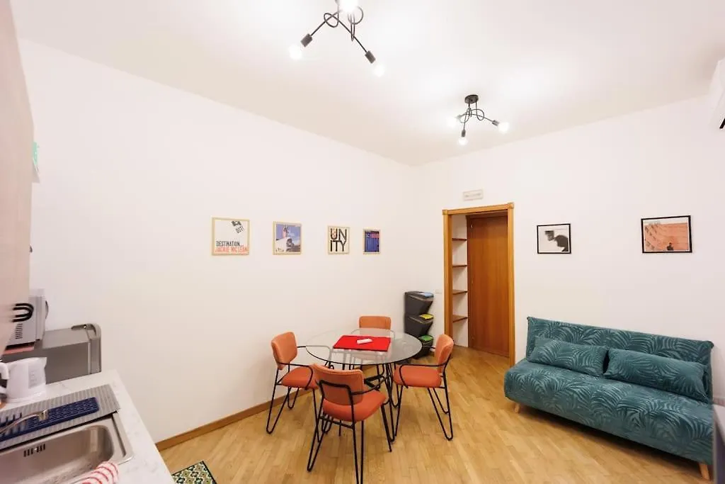 Dante 2 Rooms Apartment Super Centrale Neapel