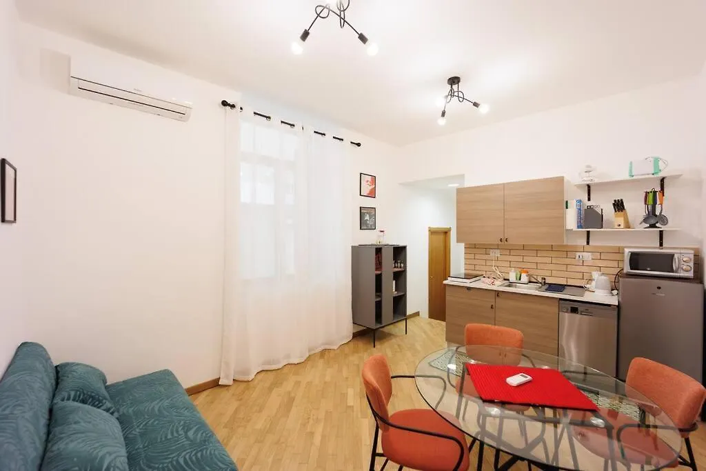 Dante 2 Rooms Apartment Super Centrale Neapel Italien