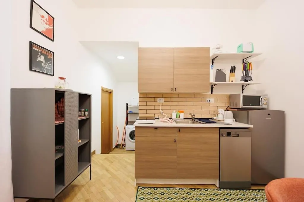 Dante 2 Rooms Apartment Super Centrale Neapel Italien